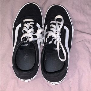 Low Top Black Skater Vans
